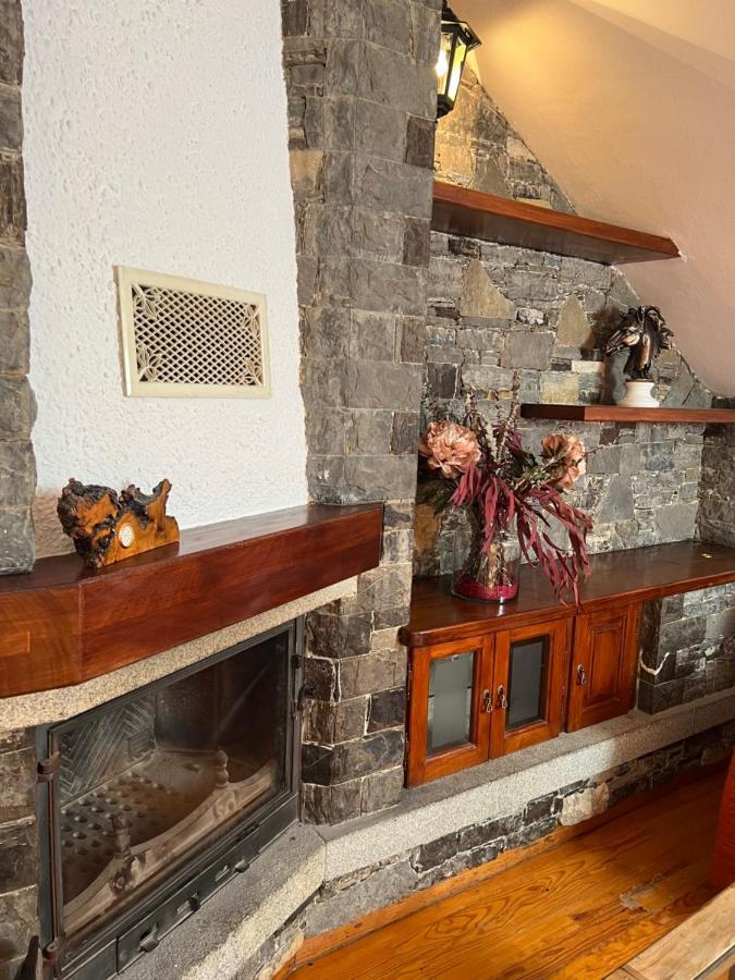 Precioso Duplex En Puigcerda Con Plaza De Parkingアパートメント エクステリア 写真