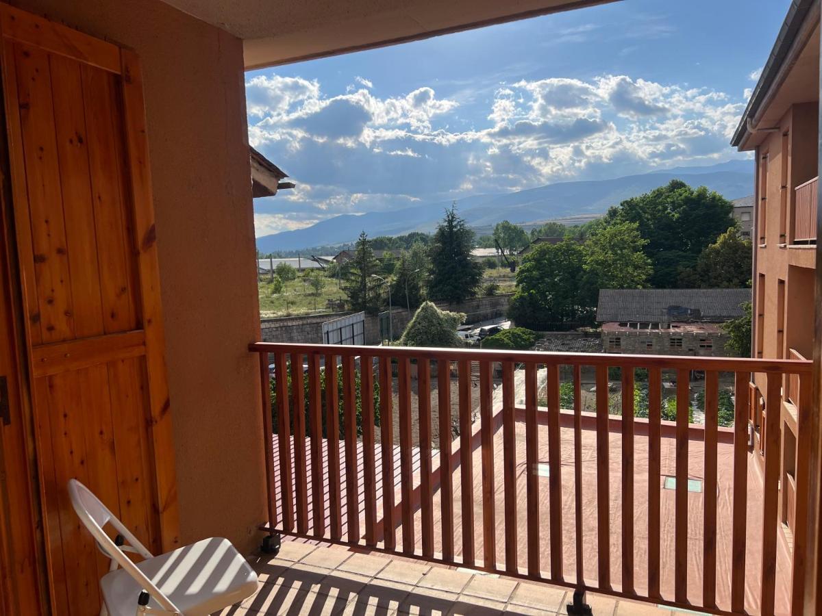 Precioso Duplex En Puigcerda Con Plaza De Parkingアパートメント エクステリア 写真